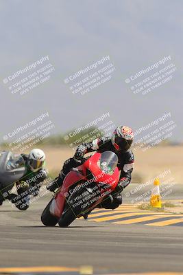 media/Sep-30-2023-SoCal Trackdays (Sat) [[636657bffb]]/Turn 15 (1120am)/